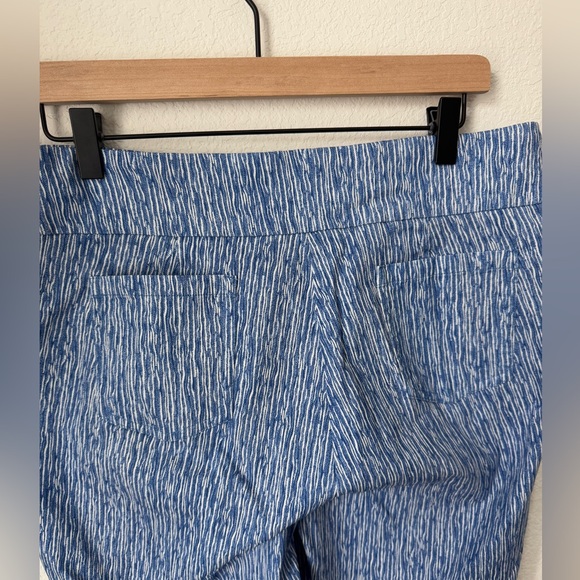 J.Mclaughlin Abstract Memo Newport
Capri - Picture 6 of 9